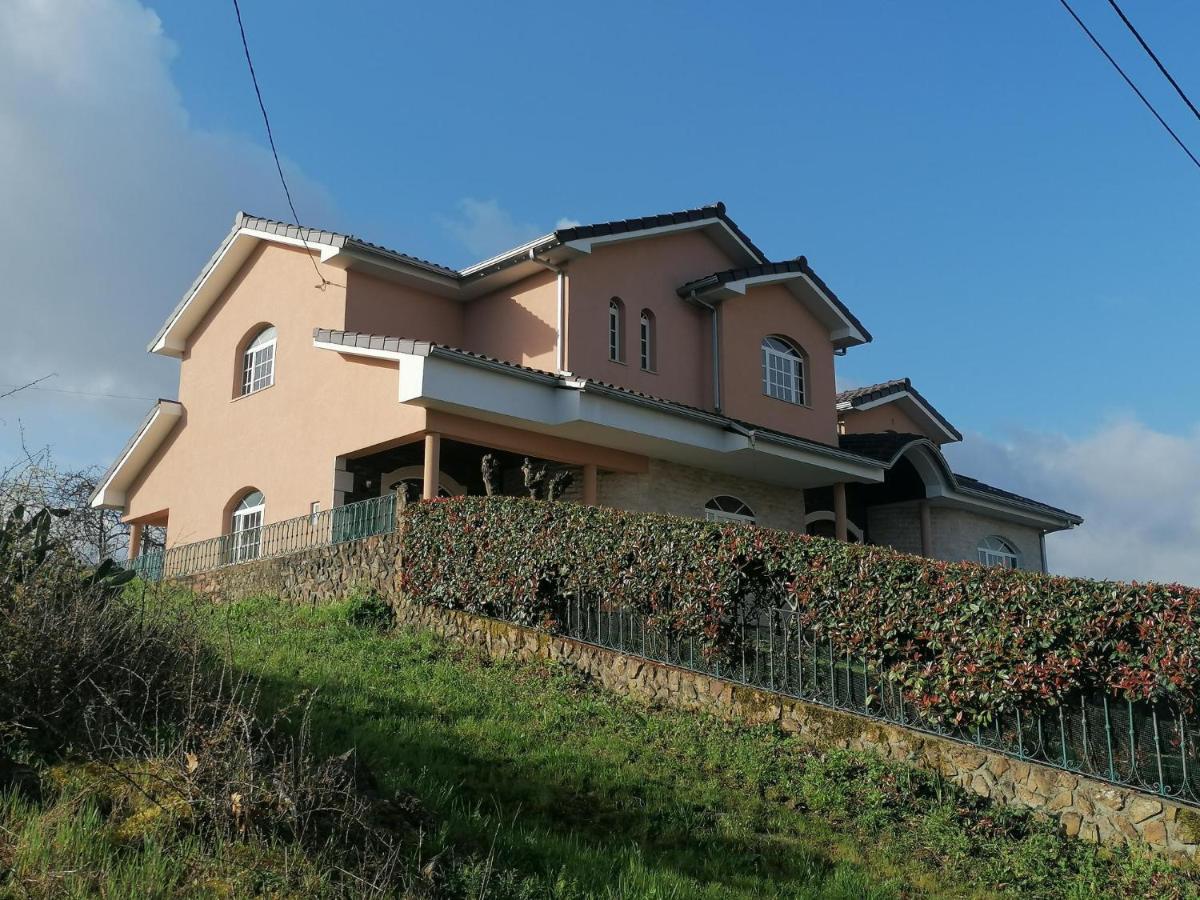 몬딤데바스토 Casa Travessa Da Quinta 빌라 외부 사진